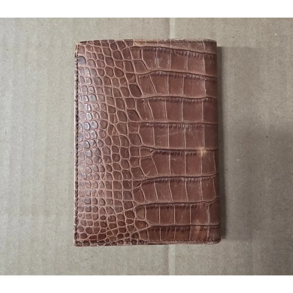 Gillio - Vertical wallet 8 CC - CROCO BROWN MAT